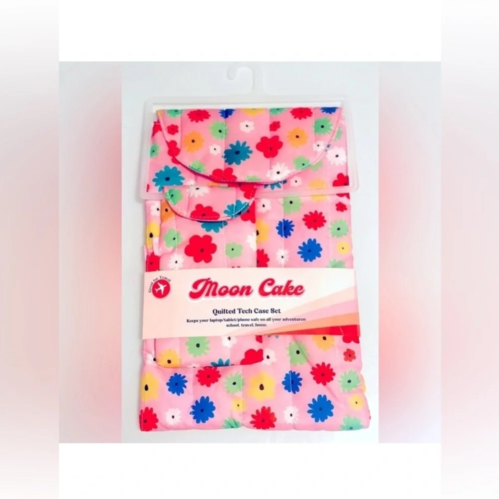 Moon Cake Floral Quilted Laptop Case